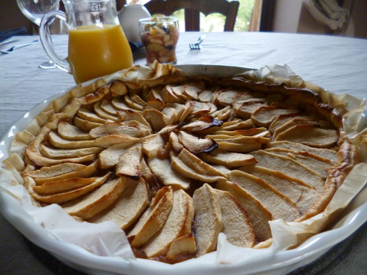 Le Moulin De Cors Bed & Breakfast Oulches ภายนอก รูปภาพ
